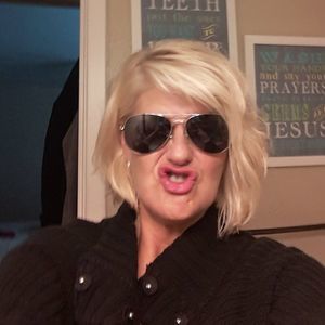 Meet your Posher, Nikki